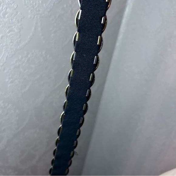 Silver gold stretch belt cosplay vintage very good condition 35” unstretched - Picture 6 of 6